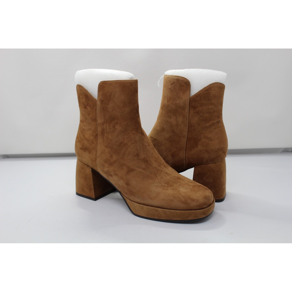 Vaneli Women's Valse Cuoio Suede
